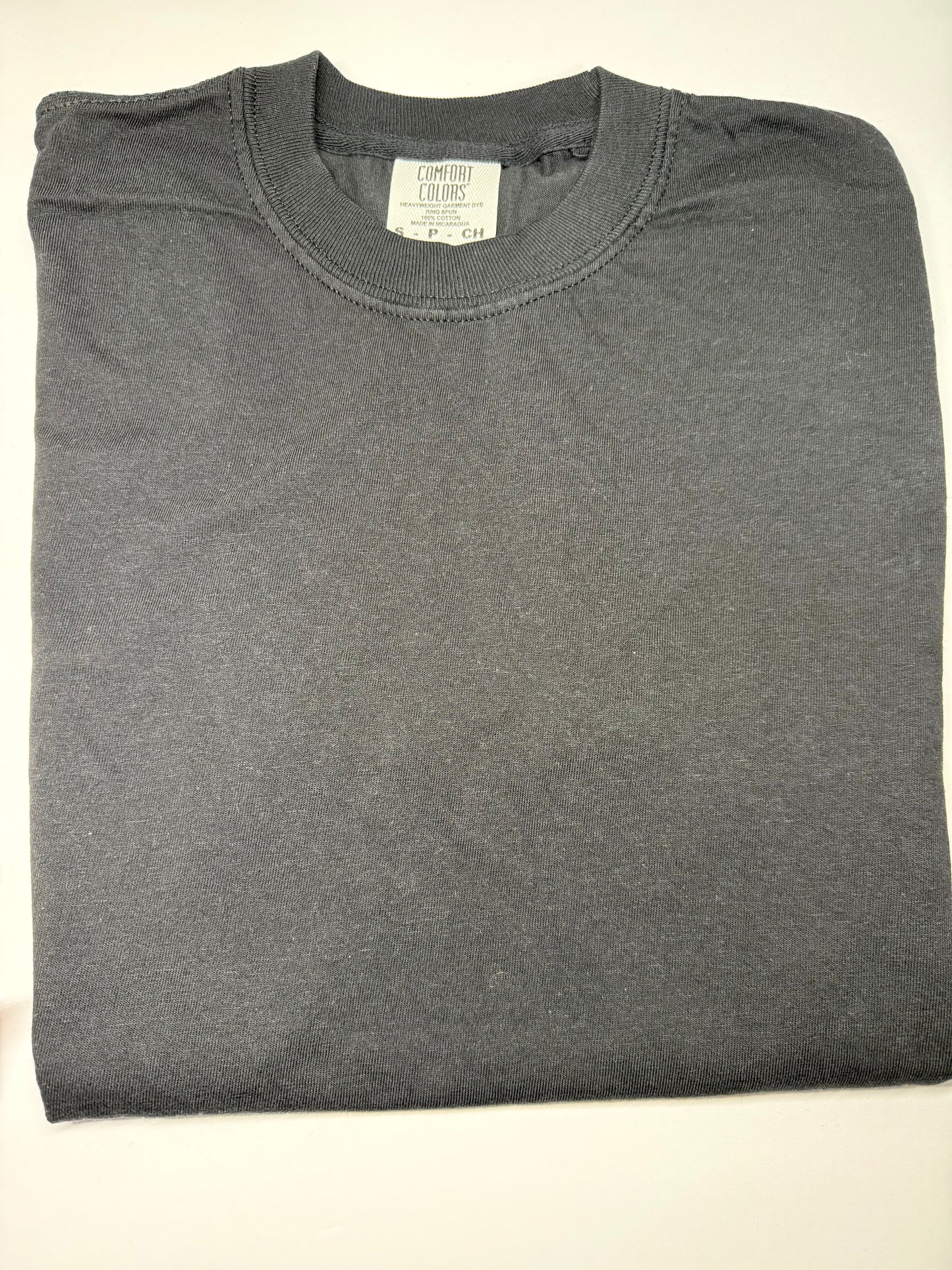 BLACK T-SHIRT